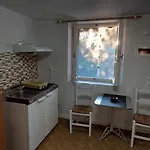 Kerkis Traditional *