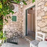 Apartamento Kerkis Traditional