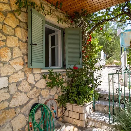 Kerkis Traditional Appartamento Drymon