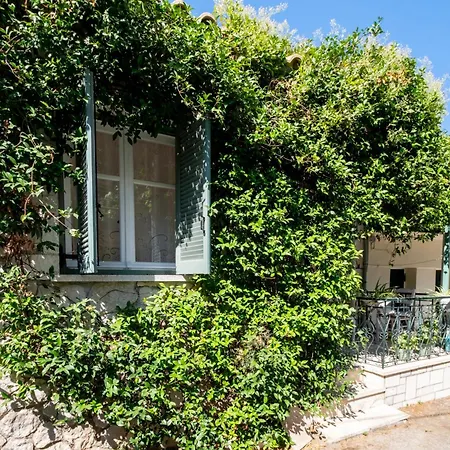 Kerkis Traditional Apartamento *